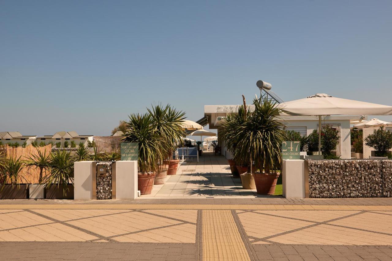Hotel Saraceno Resort With Private Beach Milano Marittima Extérieur photo