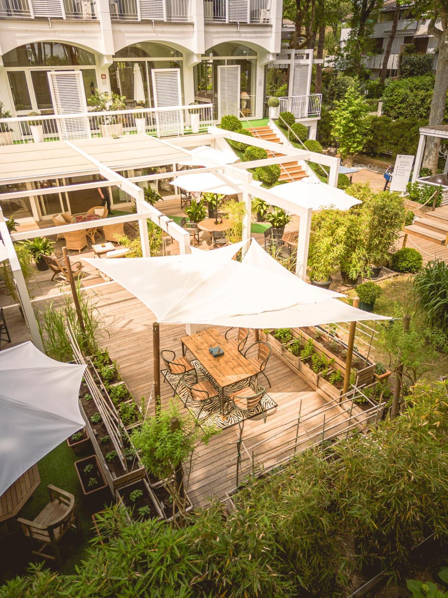 Hotel Saraceno Resort With Private Beach Milano Marittima Extérieur photo