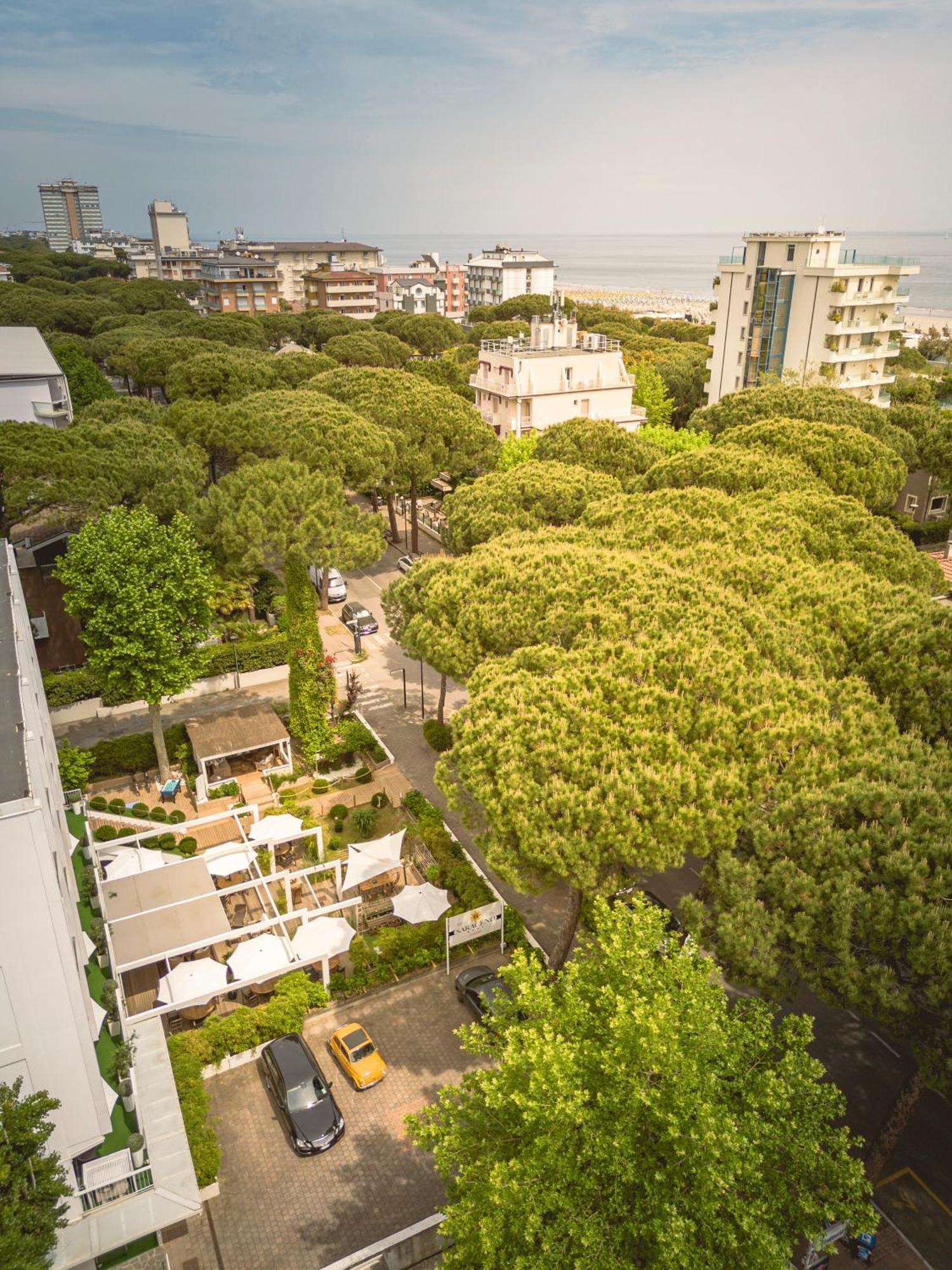 Hotel Saraceno Resort With Private Beach Milano Marittima Extérieur photo