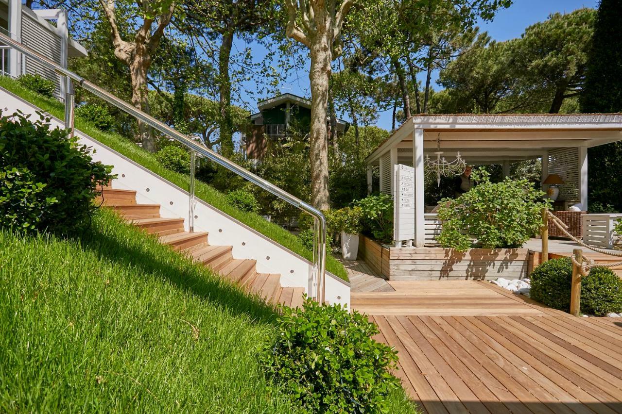 Hotel Saraceno Resort With Private Beach Milano Marittima Extérieur photo